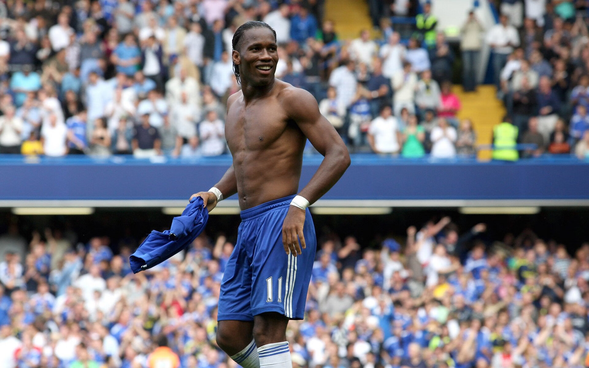 九游体育app-法甲华丽对决：突破、远射、精准传球不断，法甲赛事精华