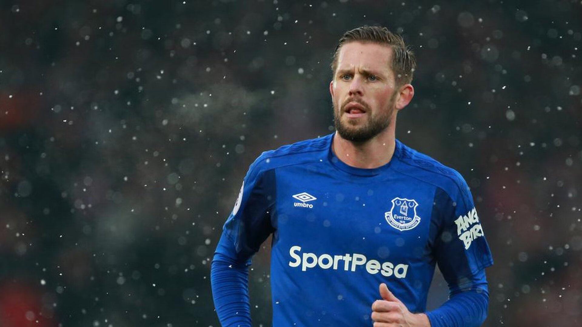 蝶泳项目突尼斯选手发挥稳定，蝶泳比赛2020